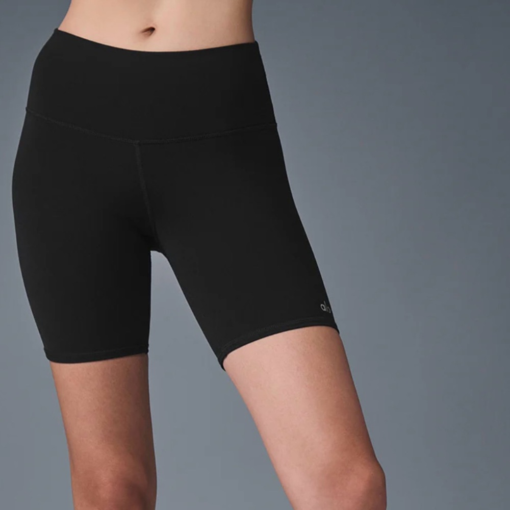 ALO Yoga High Wasited Black Biker Shorts